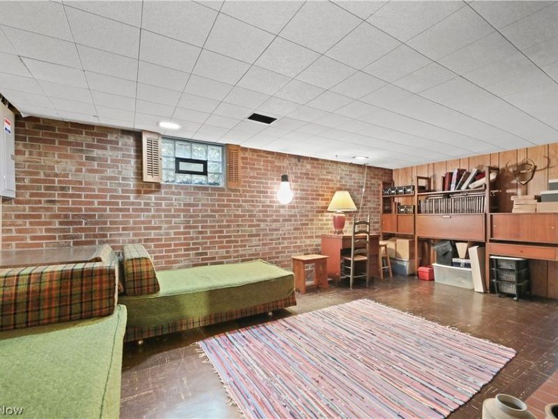 12890 Edison Street NE, Alliance, OH 44601 Photo 34