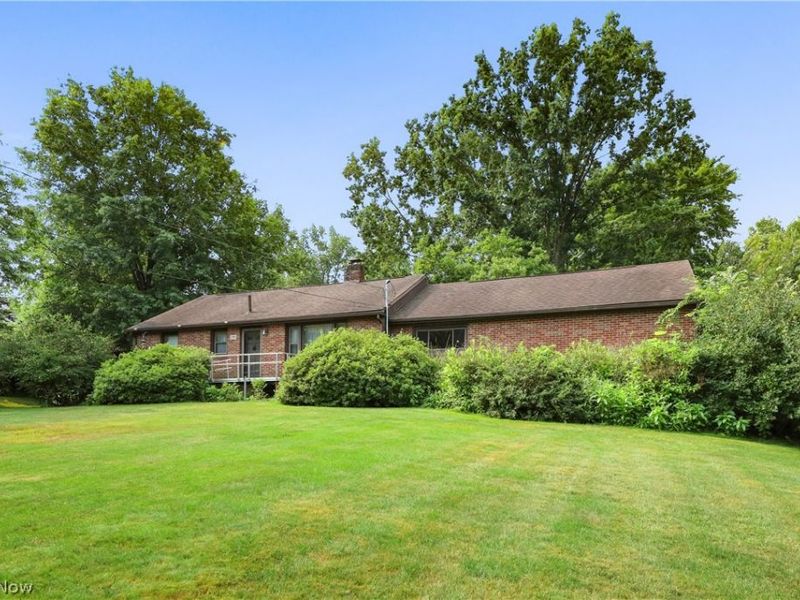 12890 Edison Street NE, Alliance, OH 44601 Photo 4