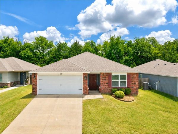 1170 S Kingfisher Lane , Fayetteville, AR 72701