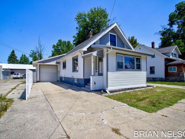 371 Lincoln Street, Coopersville, MI 49404