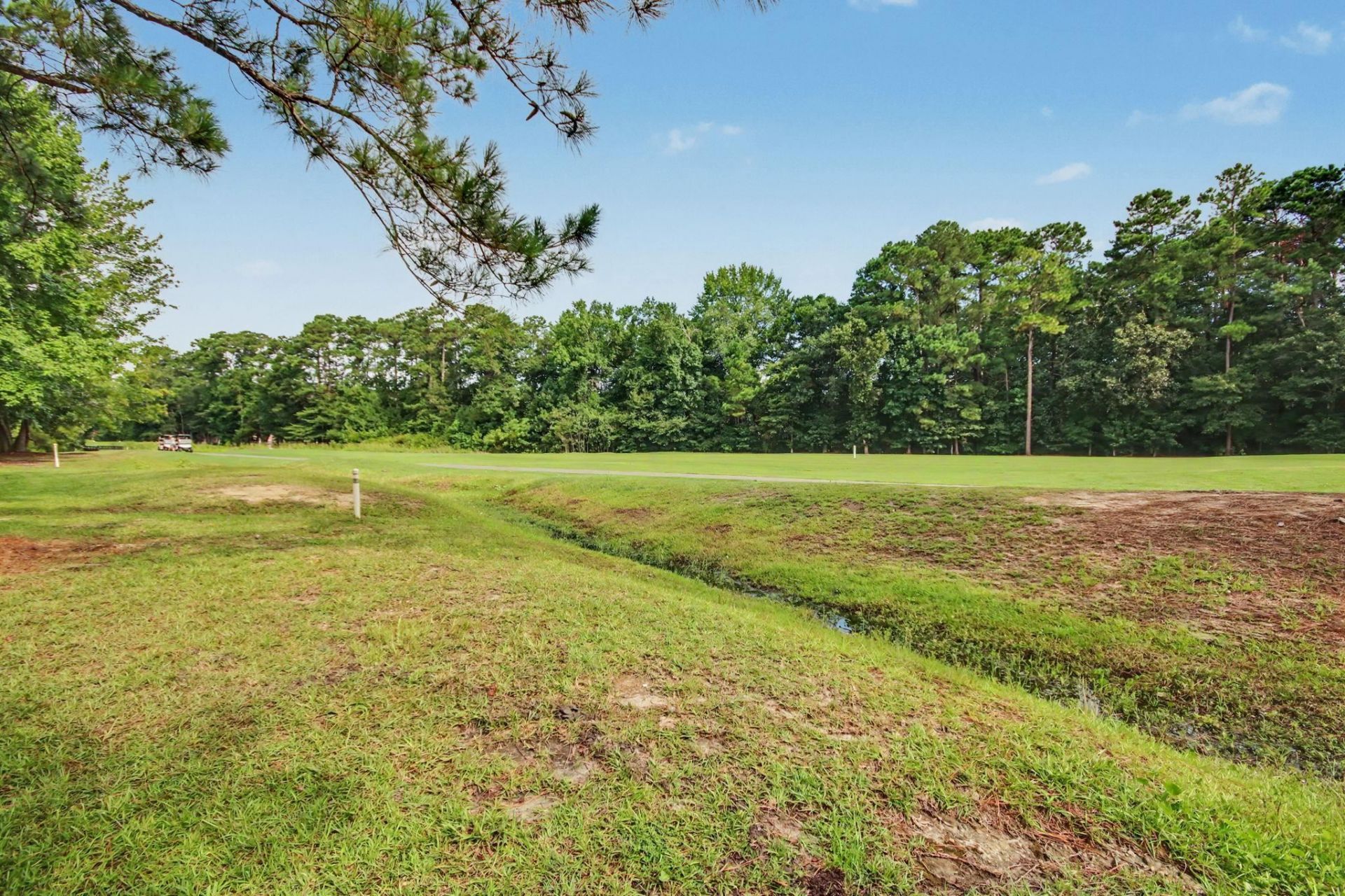 5852 Longwood Dr.  Photo 32