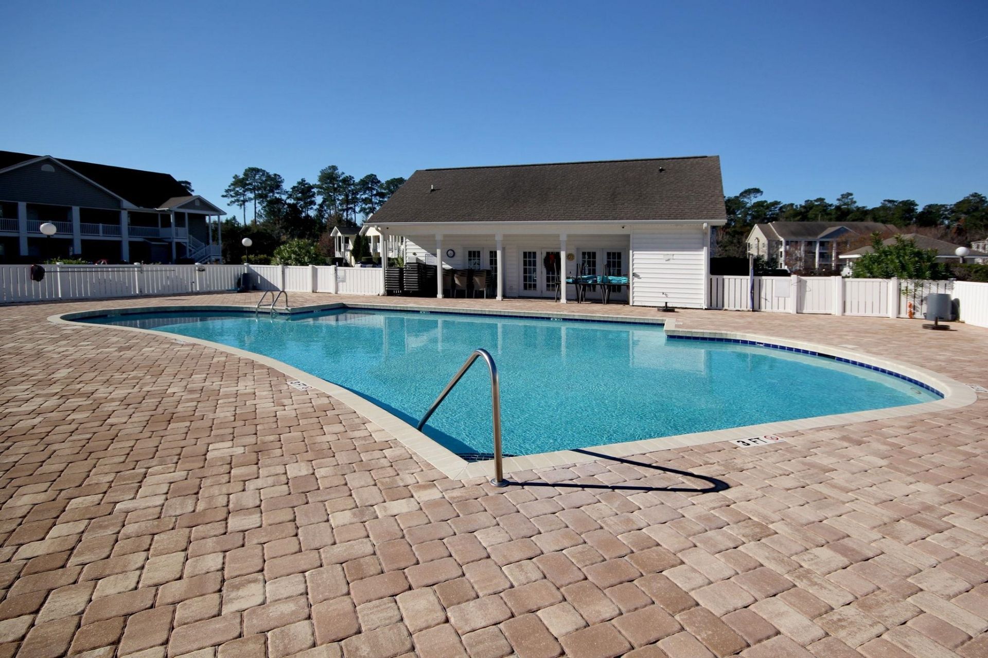5852 Longwood Dr.  Photo 36