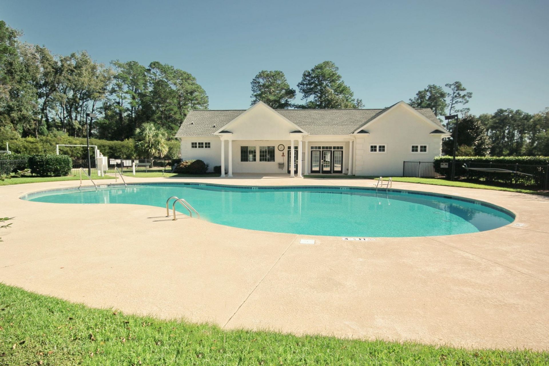 5852 Longwood Dr.  Photo 46