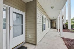 5852 Longwood Dr.  photo 4