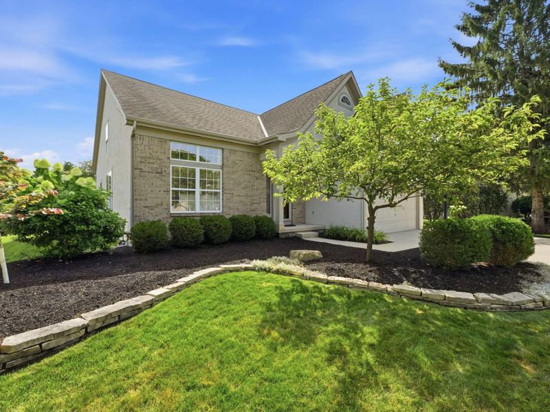 4584 Schirtzinger Road, Hilliard, OH 43026 Photo 3