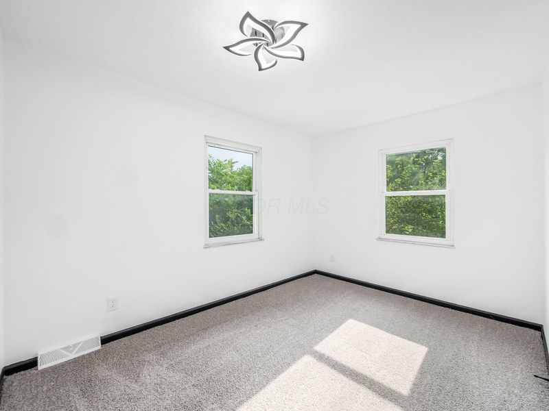 1498 Firwood Drive , Columbus, OH 43229 Photo 34