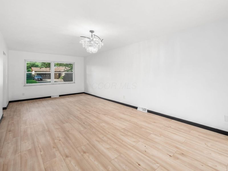 1498 Firwood Drive , Columbus, OH 43229 Photo 7