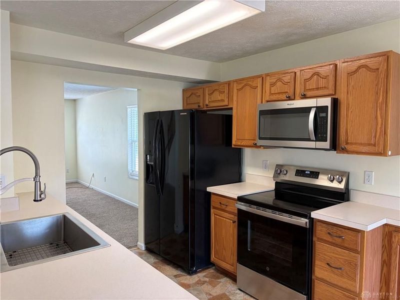 6309 Ashley Meadows Court, Huber Heights, OH 45424 Photo 8