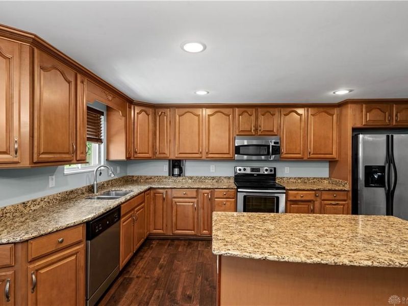 9191 Stephanie Street, Centerville, OH 45458 Photo 15