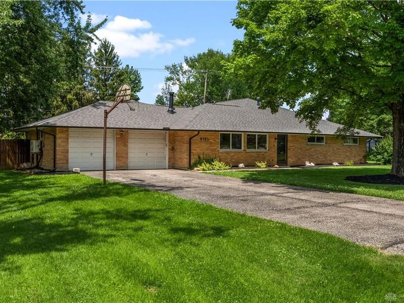9191 Stephanie Street, Centerville, OH 45458 Photo 3