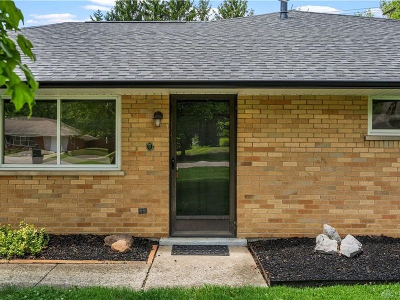 9191 Stephanie Street, Centerville, OH 45458 Photo 4