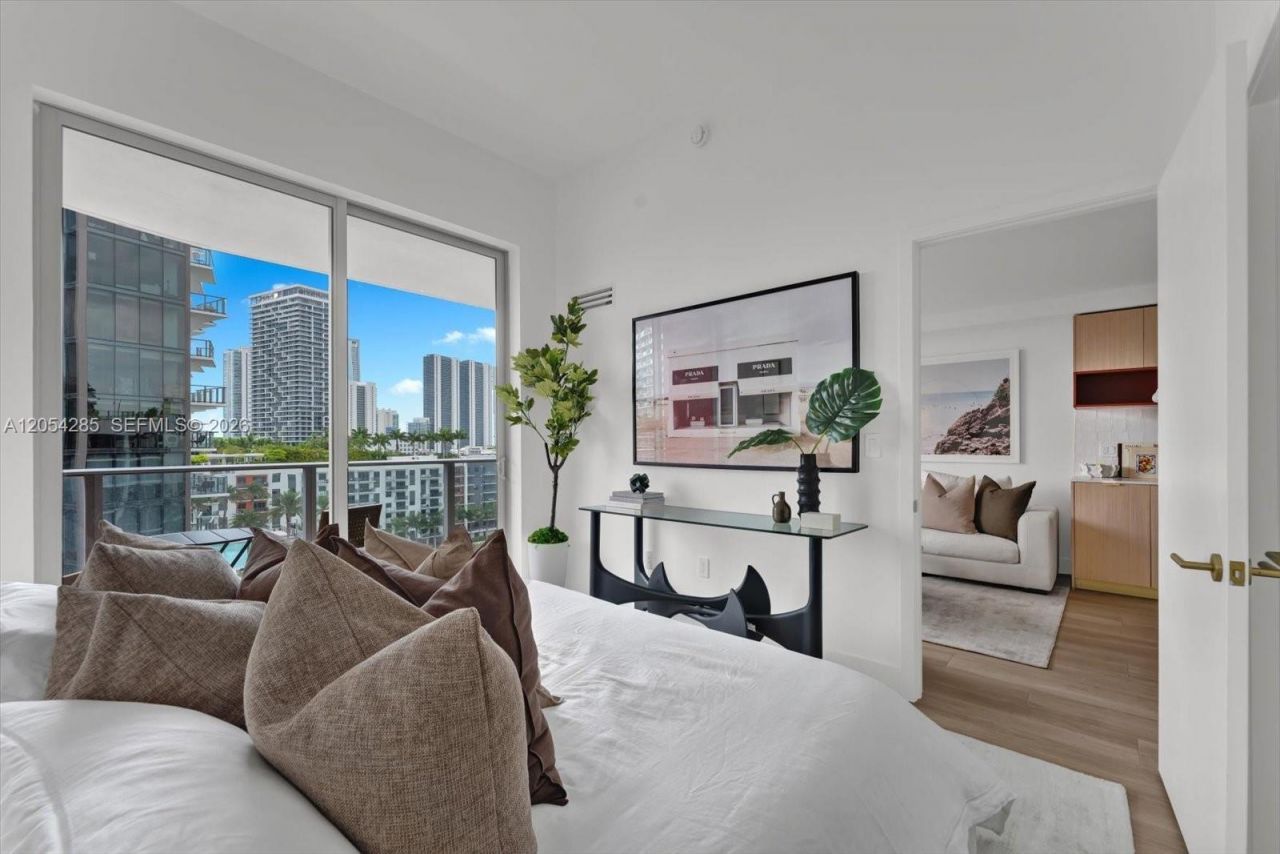 90 NE 32nd Street , Unit PH05, Miami, FL 33127 Photo