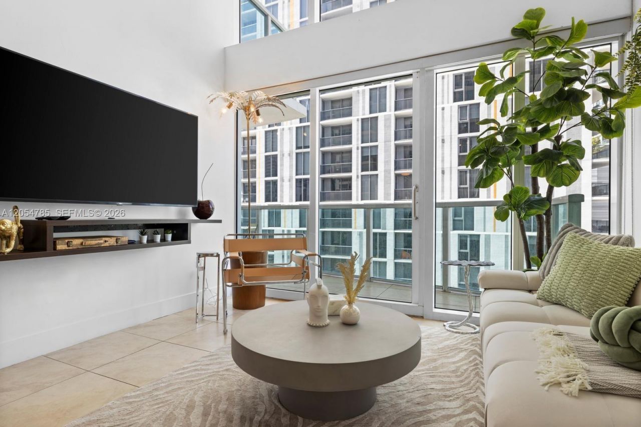 41 SE 5th St, Unit 510, Miami, FL 33131 Photo