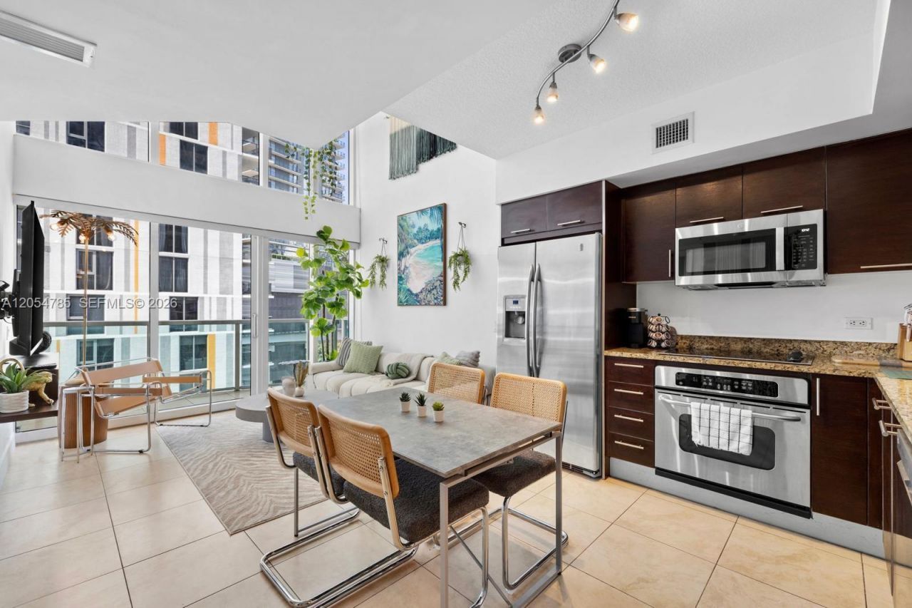 41 SE 5th St, Unit 510, Miami, FL 33131 Photo