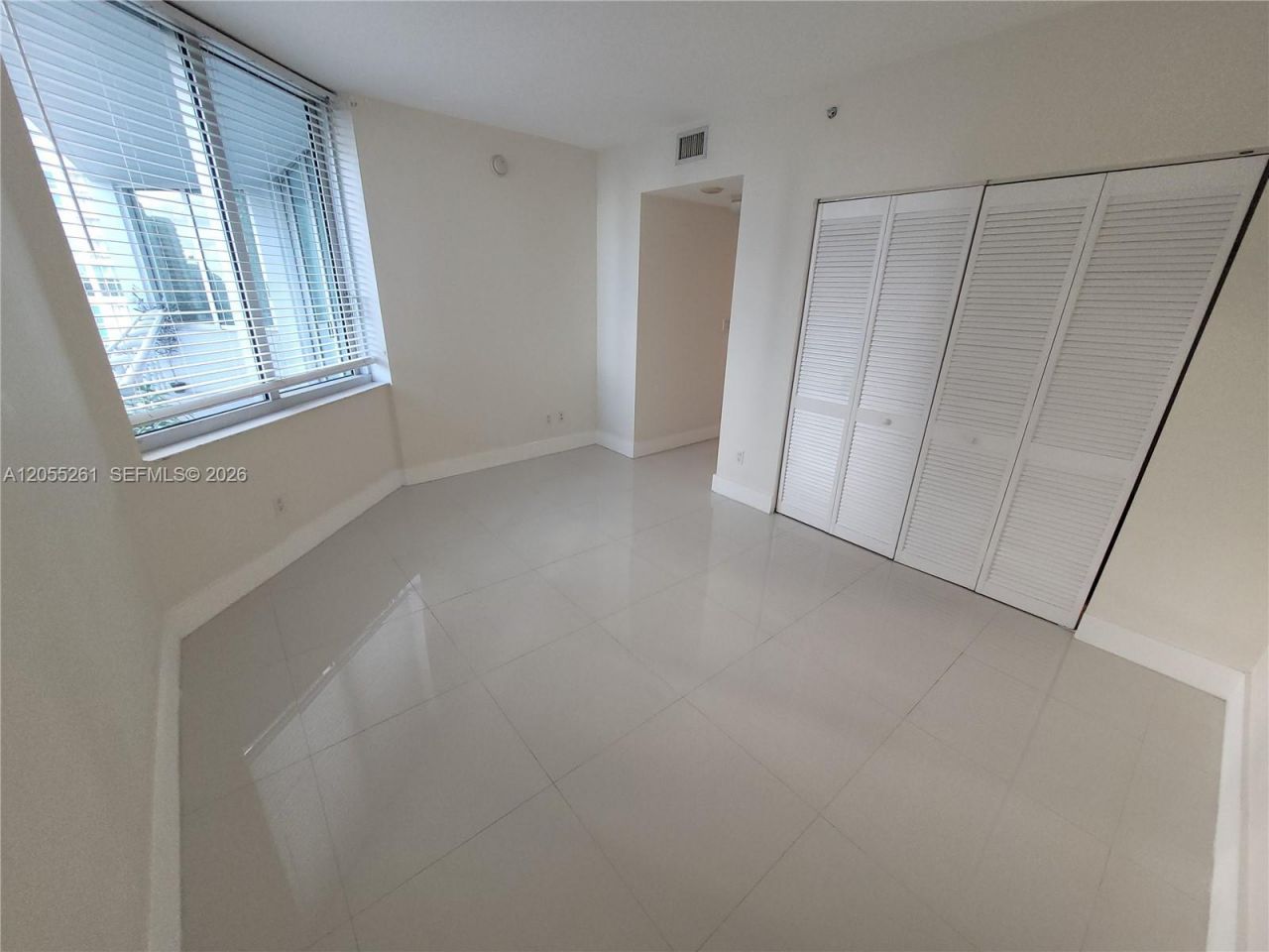 325 S Biscayne Blvd , Unit 1719, Miami, FL 33131 Photo