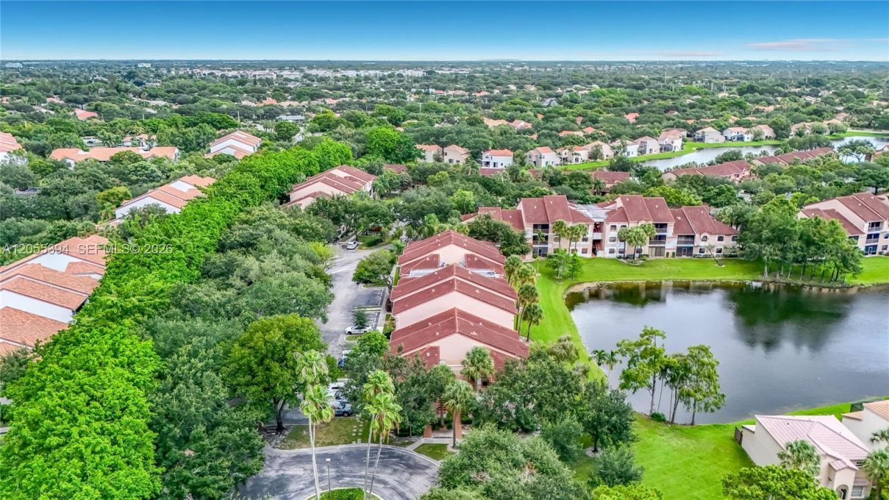 10790 NW 14th St, Unit 196, Plantation, FL 33322 Photo