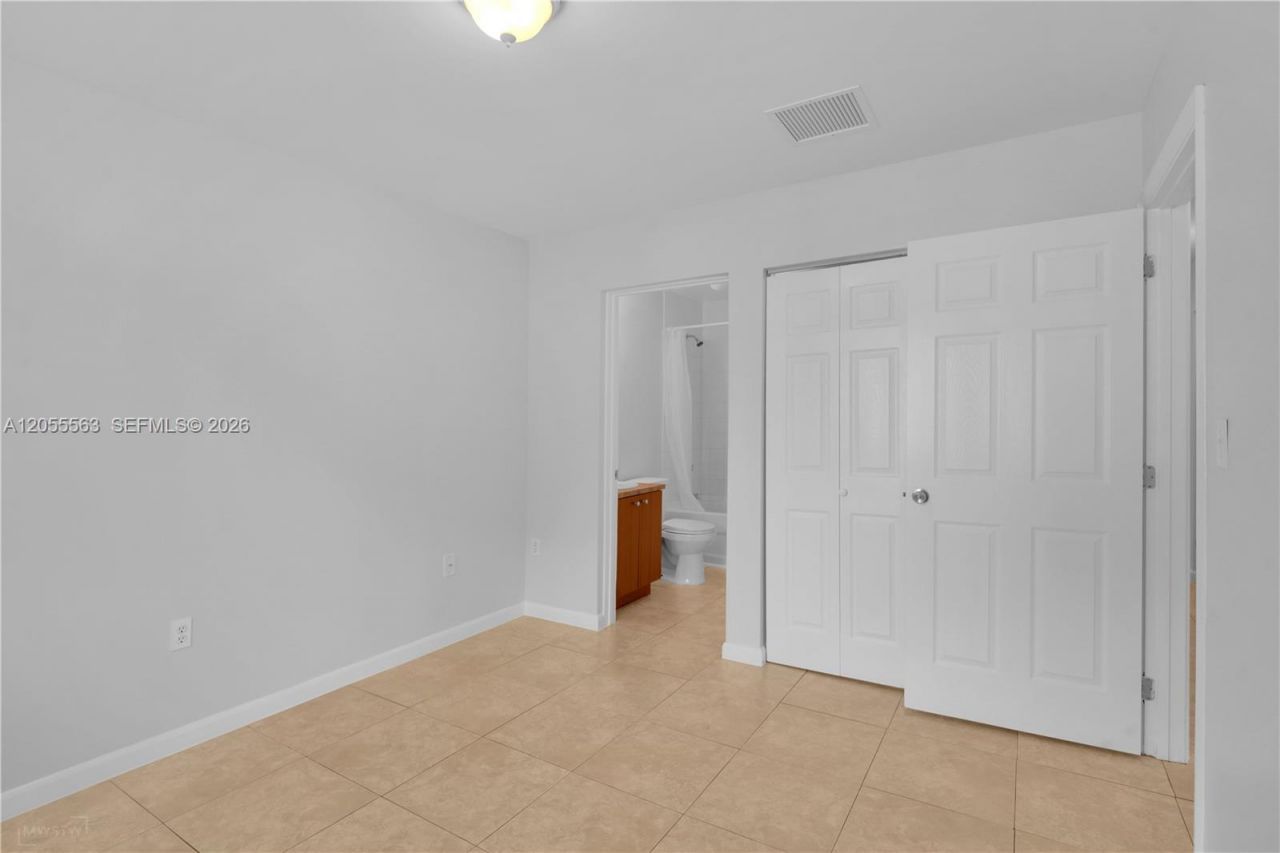 1451 NW 51st Ter, Unit 1451, Miami, FL 33142 Photo