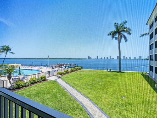 100 Paradise Harbour Boulevard, Unit 203, North Palm Beach, FL 33408