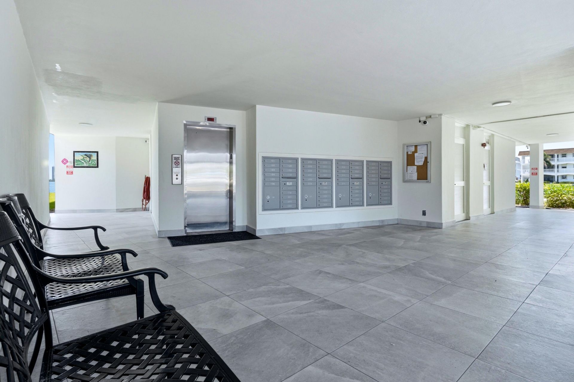 100 Paradise Harbour Boulevard, Unit 203, North Palm Beach, FL 33408 Photo