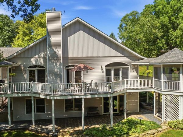 6A6 Hampton Court, APPLE RIVER, IL 61001