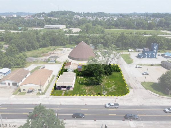 2209 Camden Avenue , Parkersburg, WV 26101