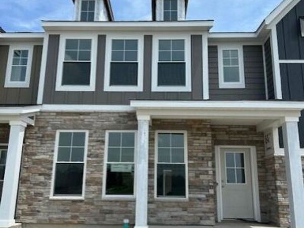 1603 Parkside Lane , Unit B, Dyer, IN 46311