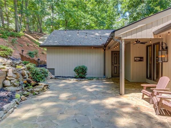 5544 Hidden Harbor Trail, Gainesville, GA 30504