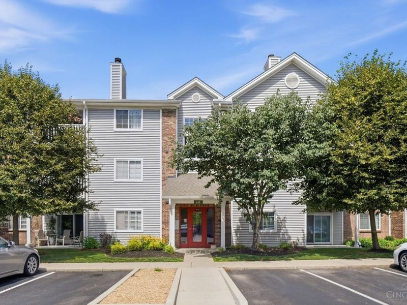 610 Carrington Place, Unit 312, Loveland, OH 45140 Photo 1
