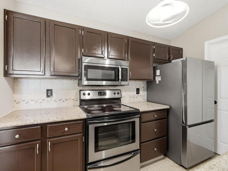 610 Carrington Place, Unit 312, Loveland, OH 45140 Photo 21