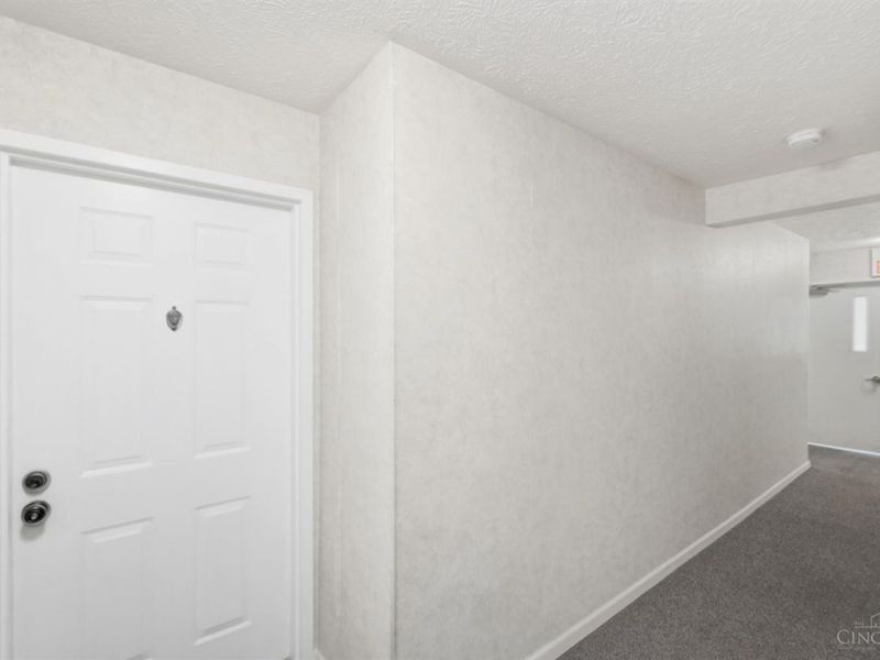 610 Carrington Place, Unit 312, Loveland, OH 45140 Photo 6