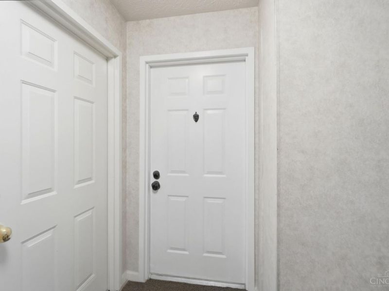 610 Carrington Place, Unit 312, Loveland, OH 45140 Photo 7