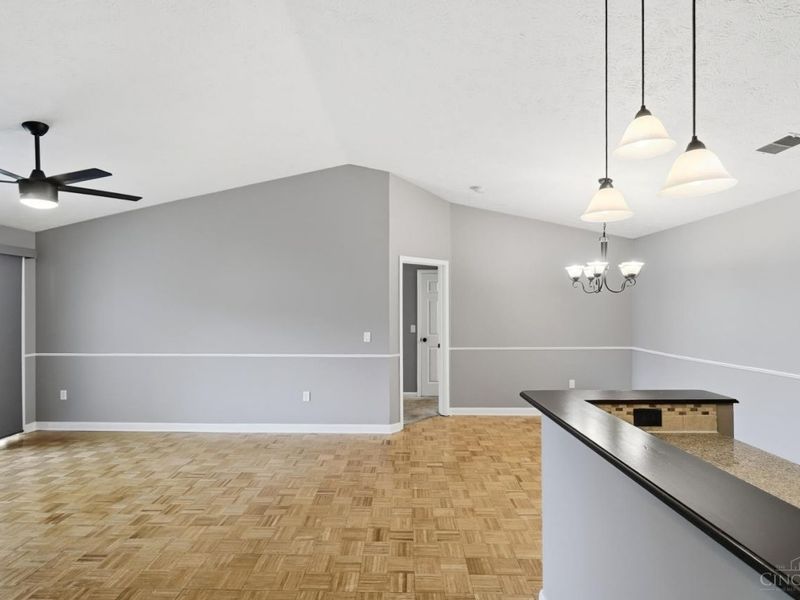 610 Carrington Place, Unit 312, Loveland, OH 45140 Photo 9