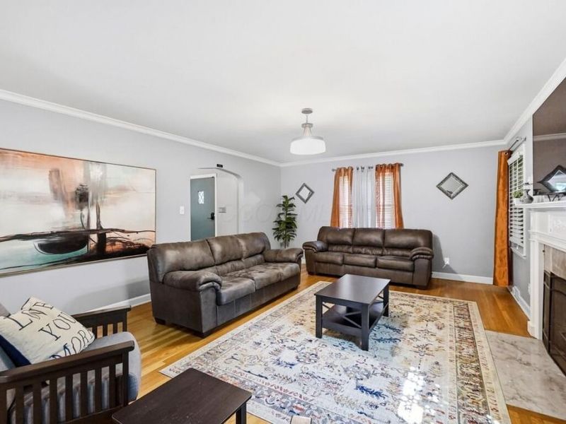 399 N Nelson Road, Columbus, OH 43219 Photo 13