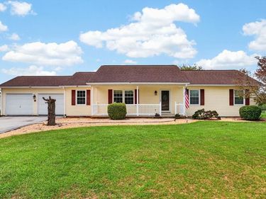 848 BATTLEFIELD DR, FORT DEFIANCE, VA 24437