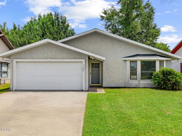 4087 Woodridge Place , Panama City, FL 32405