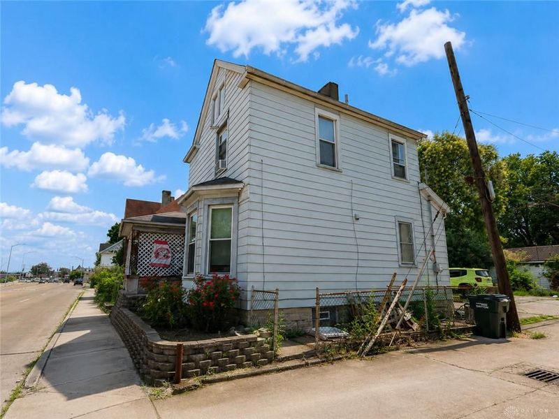 1315 Riverside Drive, Dayton, OH 45405 Photo 3