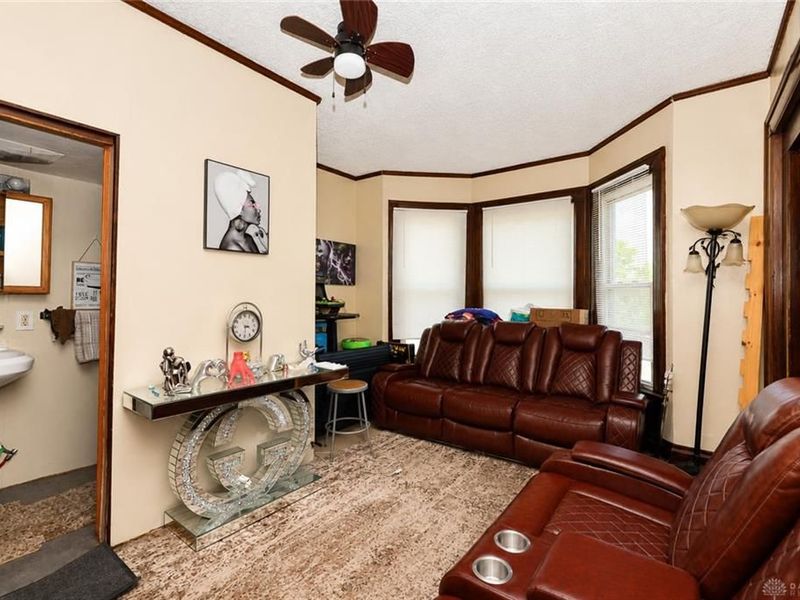 1315 Riverside Drive, Dayton, OH 45405 Photo 7