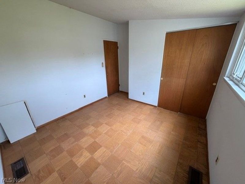 6663 Rochelle Boulevard, Parma, OH 44130 Photo 13
