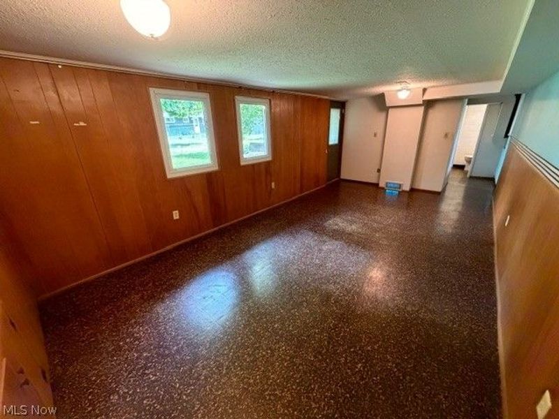 6663 Rochelle Boulevard, Parma, OH 44130 Photo 17