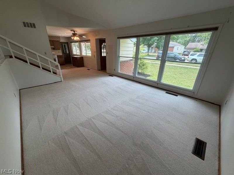 6663 Rochelle Boulevard, Parma, OH 44130 Photo 4