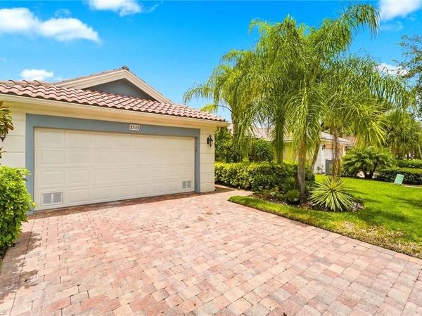 8543 Alessandria CT , NAPLES, FL 34114