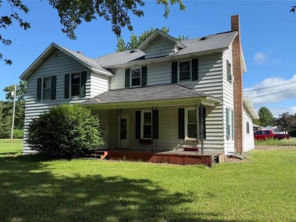 12528 102nd Avenue, Chippewa Falls, WI 54729
