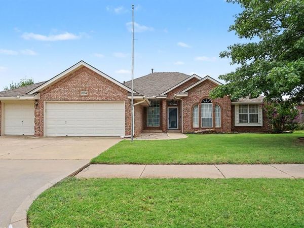 8204 NW 64th Terrace, Oklahoma City, OK 73132