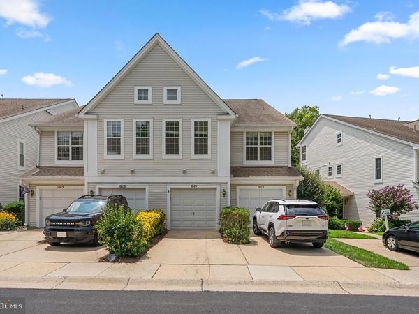 1019 HILLSIDE LAKE TERRACE, Unit 1009, GAITHERSBURG, MD 20878