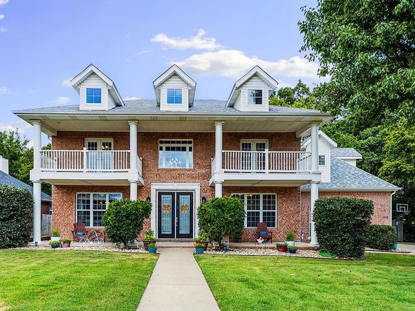 1402 Barberry Lane , Bentonville, AR 72712