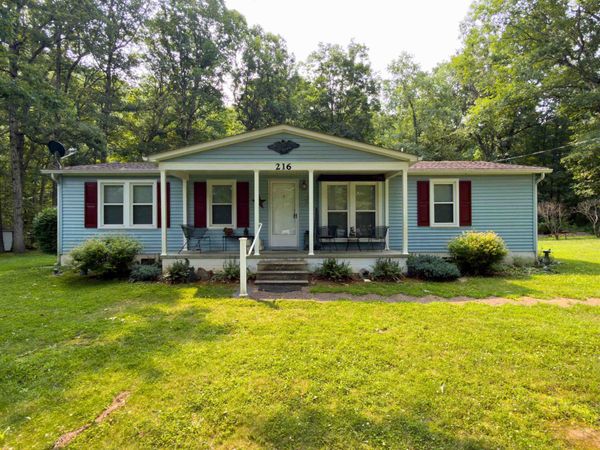 216 LITTLE CALF PASTURE HWY, SWOOPE, VA 24479