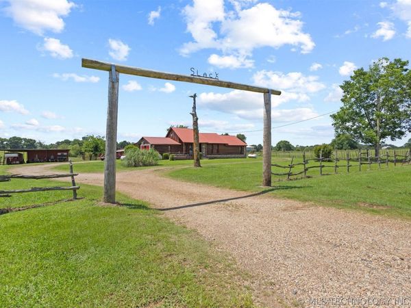 2994 State Highway 37 , Idabel, OK 74745