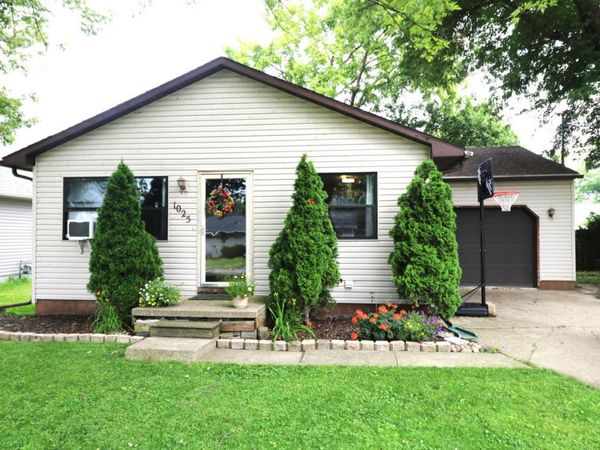 1025 Jackson Street, Vermilion, OH 44089