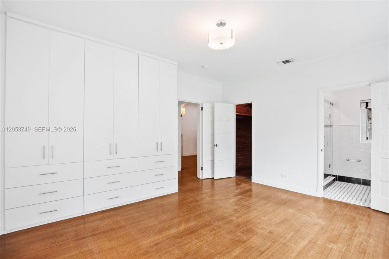 1808 Granada Blvd , Coral Gables, FL 33134 Photo