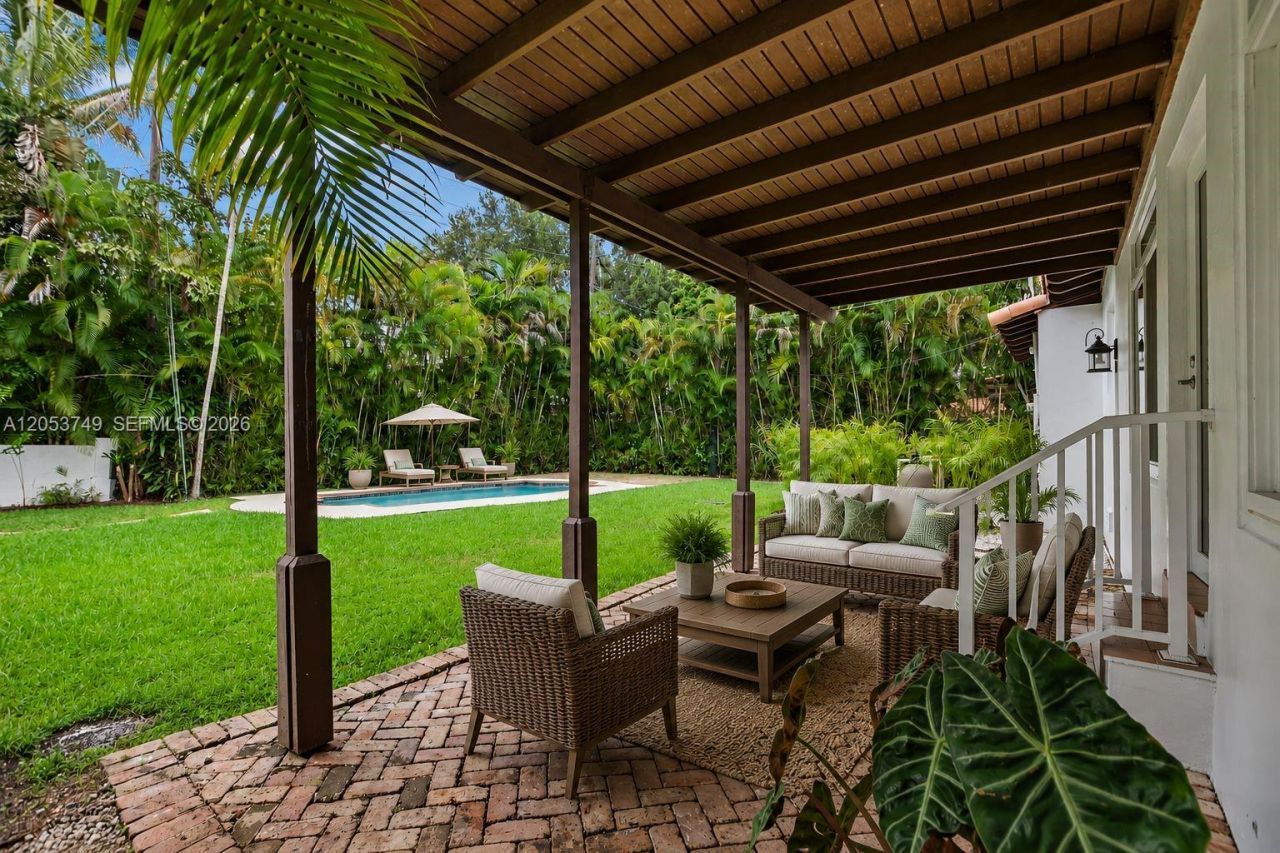 1808 Granada Blvd , Coral Gables, FL 33134 Photo